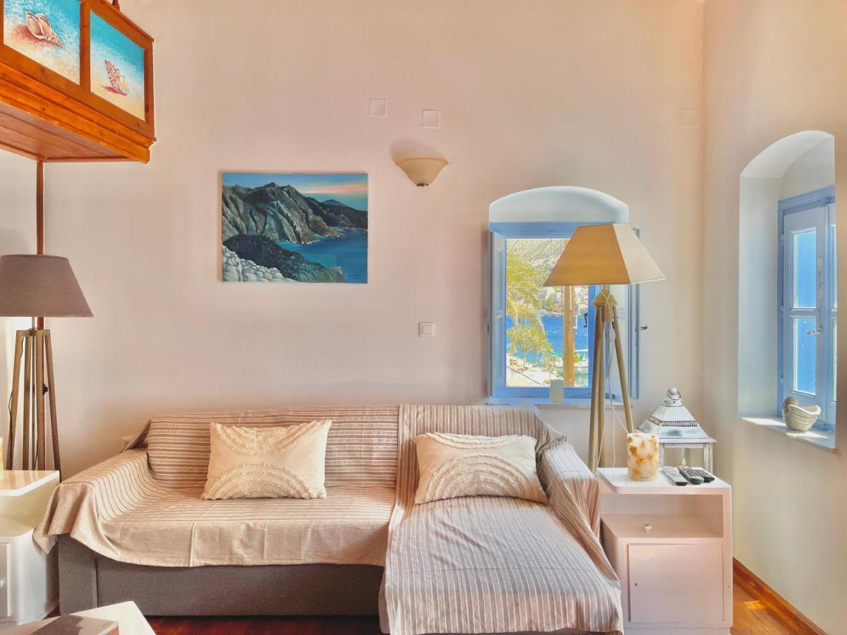 Nikolakis, Seafront - Harbor View Apartment ซีมี ภายนอก รูปภาพ