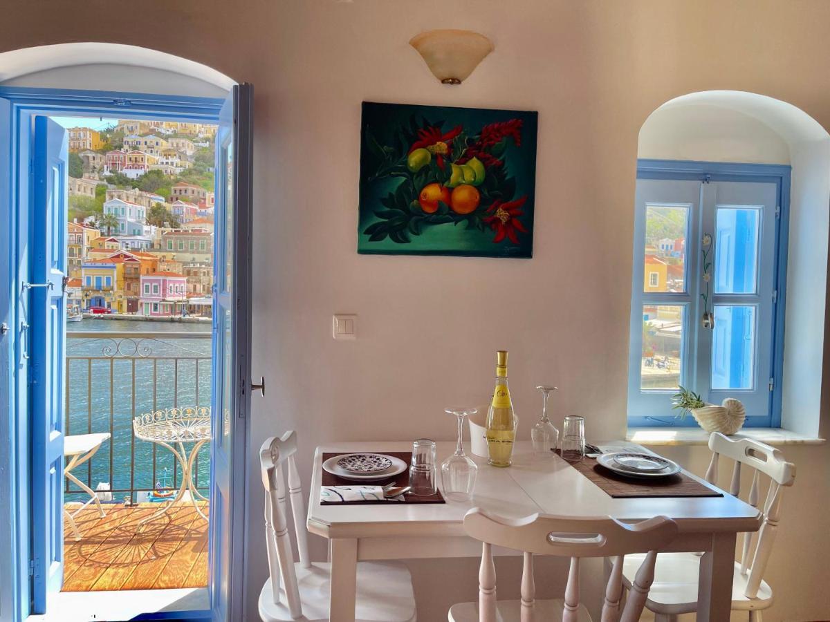 Nikolakis, Seafront - Harbor View Apartment ซีมี ภายนอก รูปภาพ